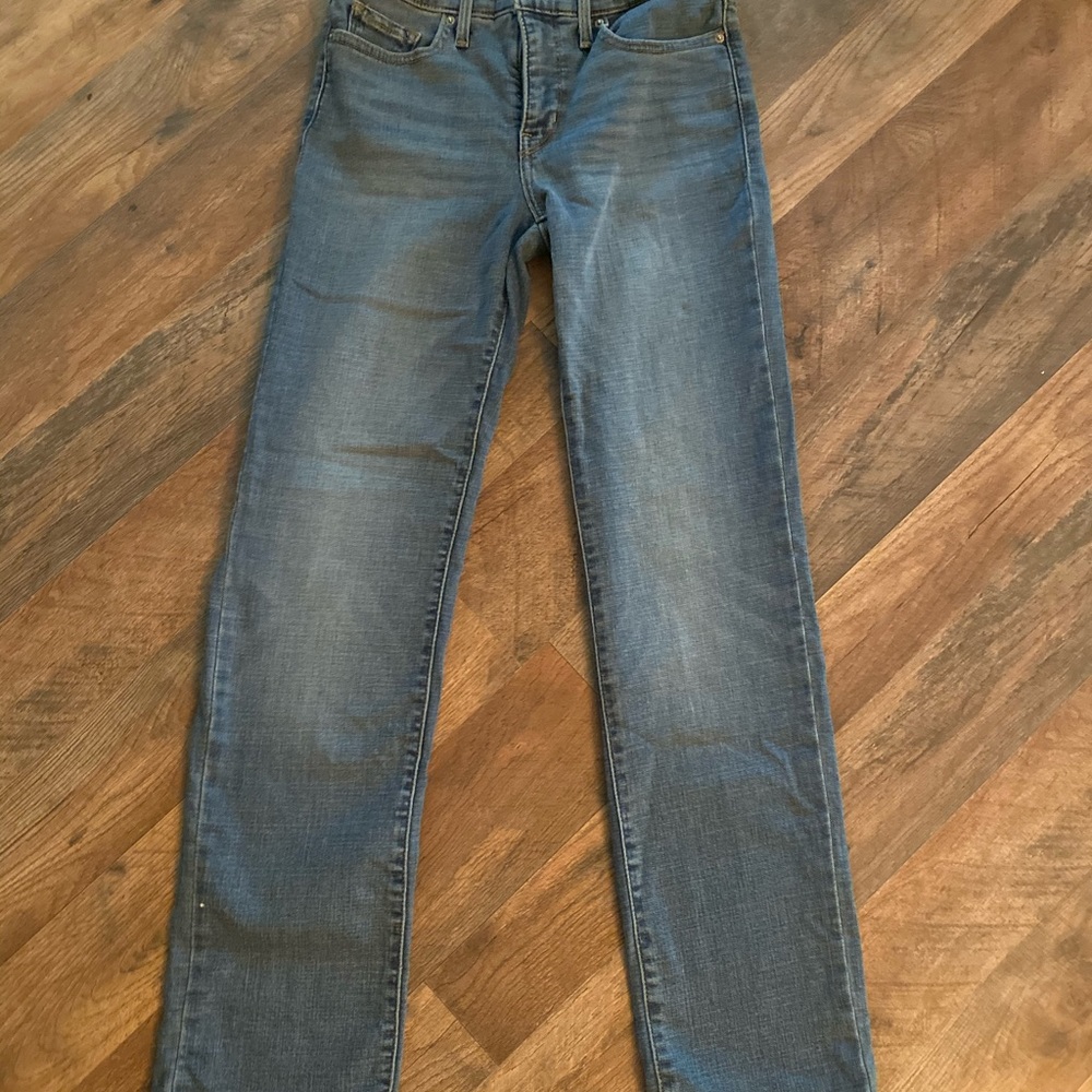 Shaping Straight Levi’s 26